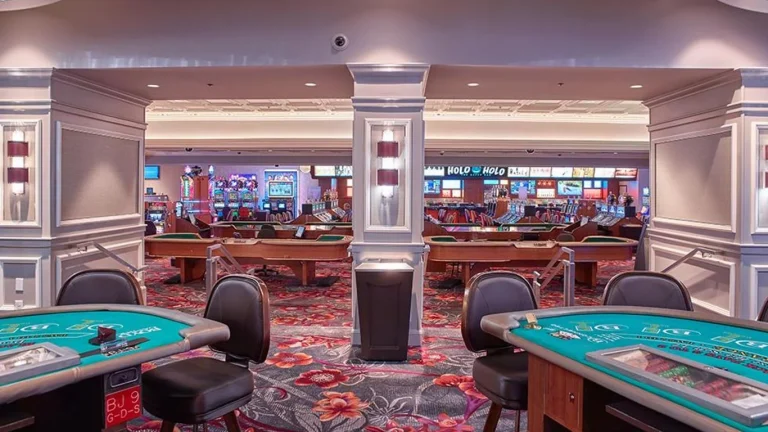 So sánh phiên bản điều khoản và ghi lại thay đổi theo thời điểm — BB88 BET